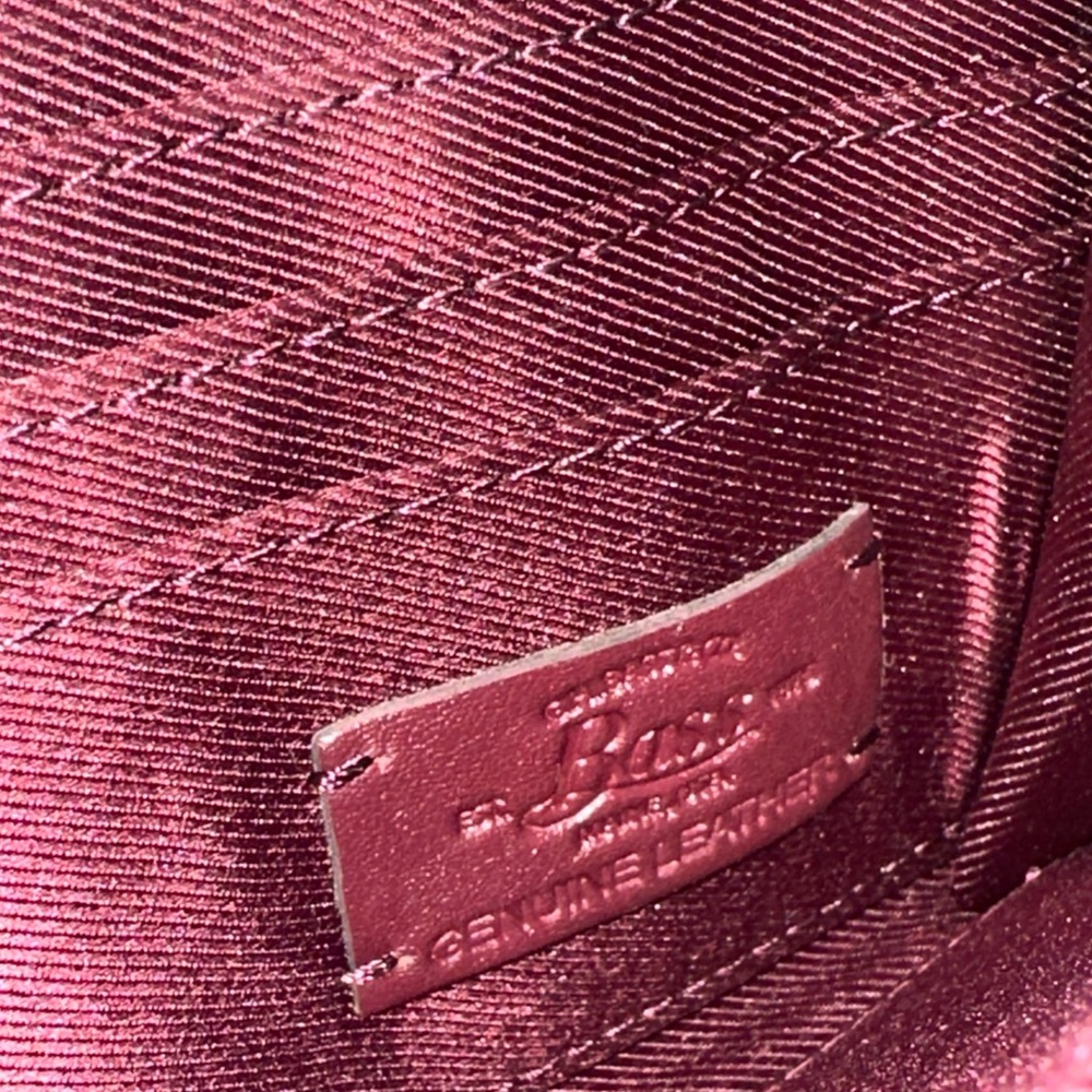 GH Bass Burgundy Leather Wristlet Wallet - Picture 5 of 6